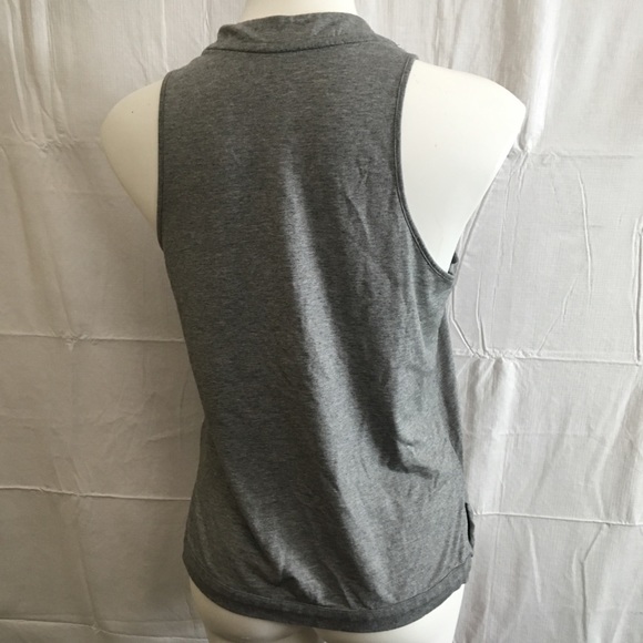 Nike Women Tank Size Small - Picture 2 of 6